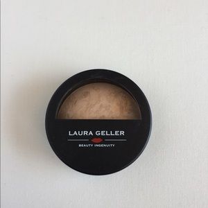 Laura Geller Balance and Brighten Foundation